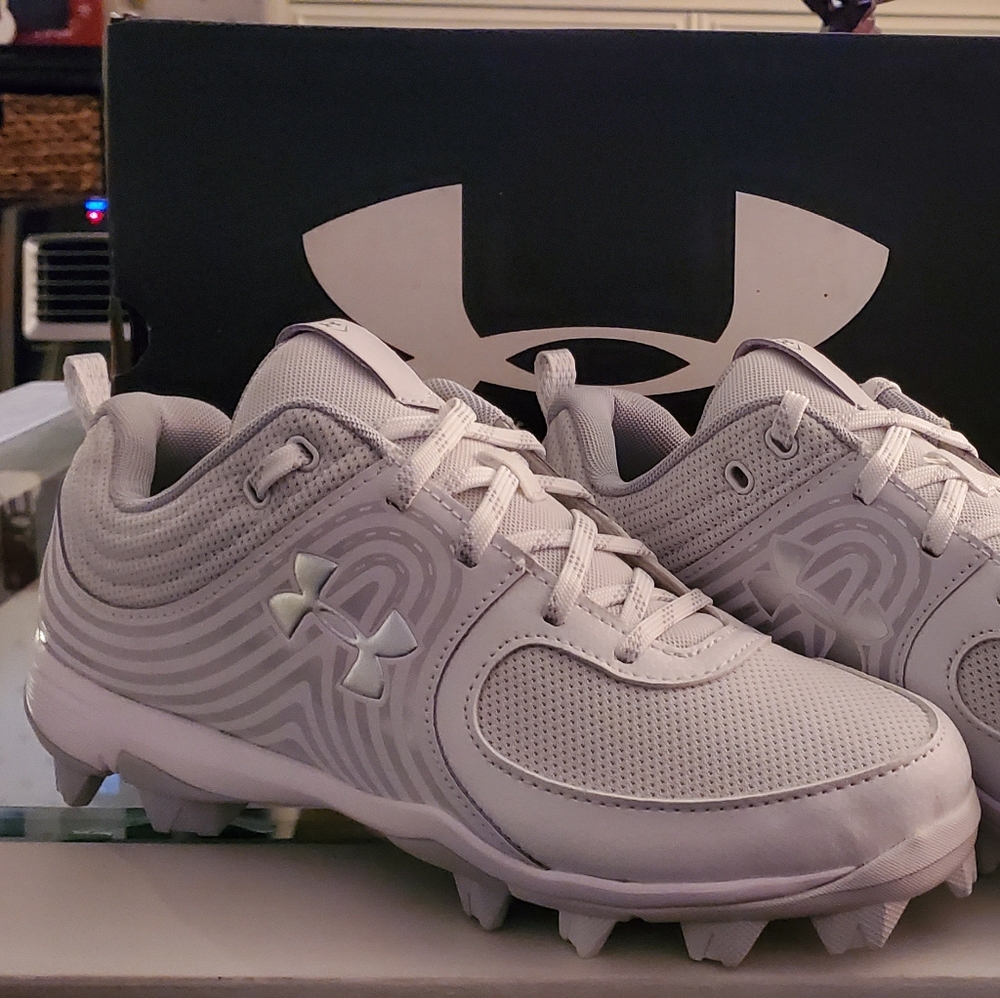 Under Armour baseball cleats
